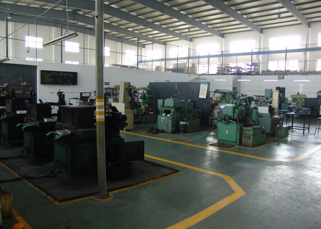 亞鈦配件打磨車間